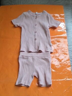 Nwot! Pouf Baby Ribbed Set